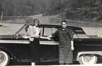 Dorothy Taylor and Hermia Helton.jpg